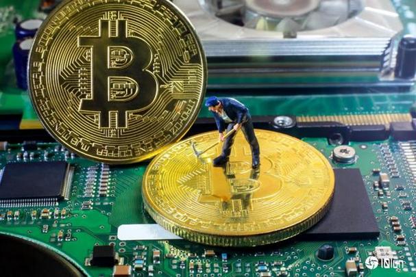 Efficient mining farm layout
